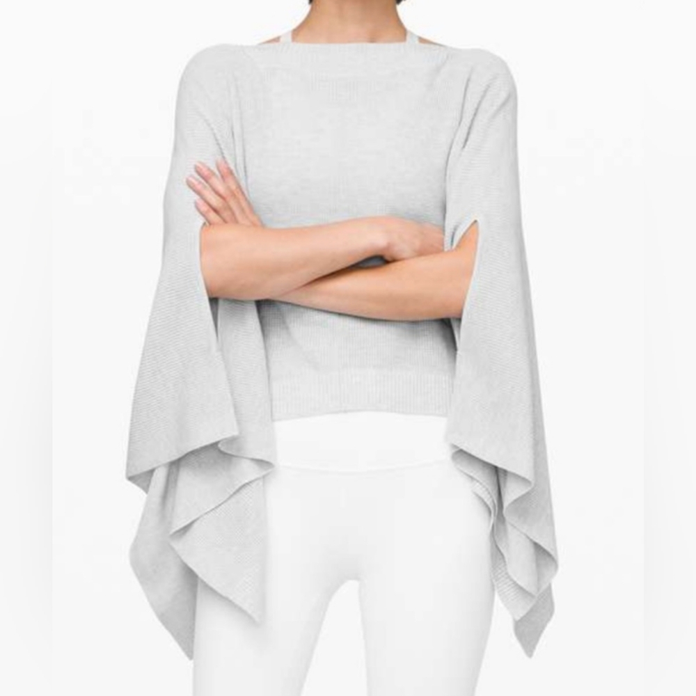 Lululemon Forward Flow Cape Poncho Yoga Active Comfort Athleisure Workout OS